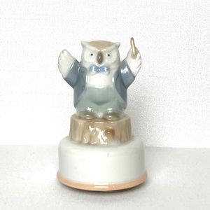 Vintage TAJ Importing Co music box